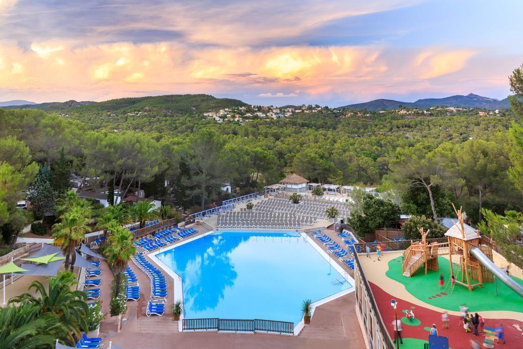 Hotel Frantheor Fréjus 5 étoiles Exterior foto